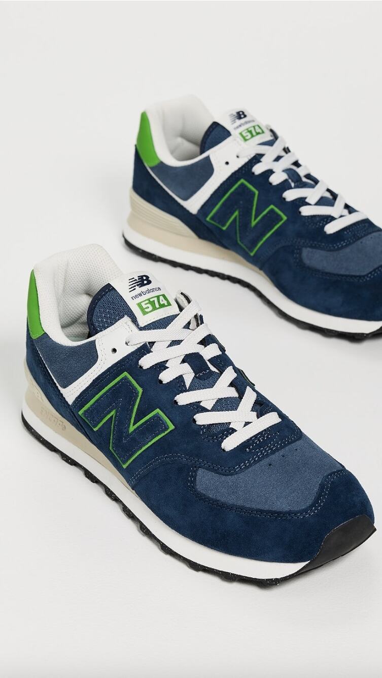 New Balance 574 Sneakers 9M / 10.5W